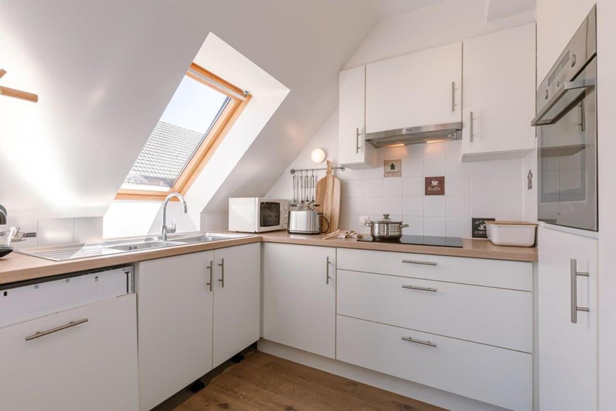 Huswell - Centrally Located With Sunny Terrace Appartement