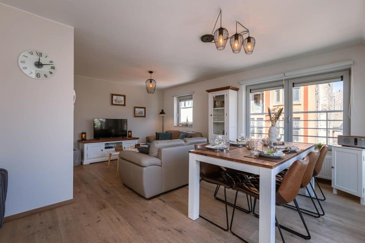 Huswell - Centrally Located With Sunny Terrace Oostende